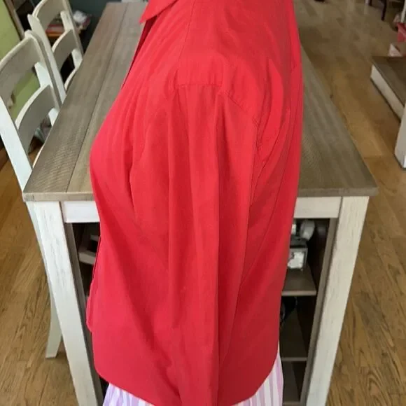 Polished Fire 🔥 Red Tuxedo 🤵‍♀️ Shirt 👔 Front Pleat Hidden buttons. Travel🧳 - Picture 5 of 17